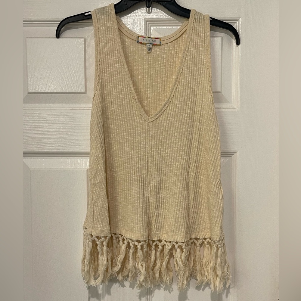 Cream Anthro Tank with Fringe. Sweater material. Size Small. Minimal wear.